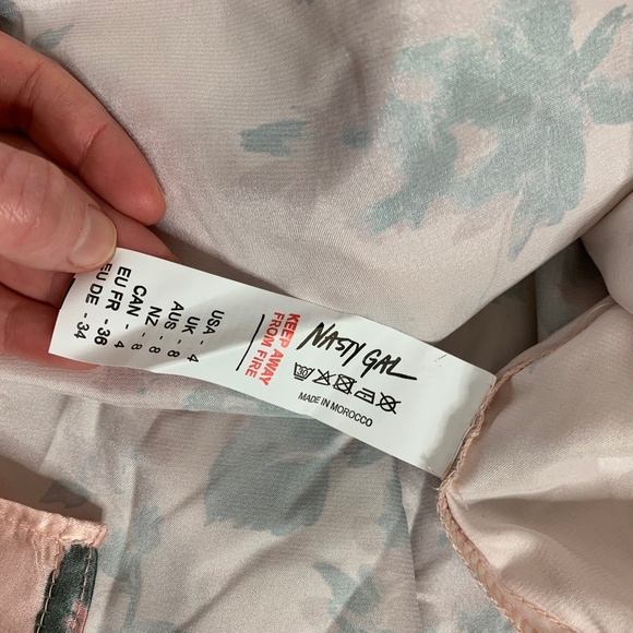 Nasty Gal Vintage Gather Detail Floral Mini Dress Rose Pink Size 4 - Picture 12 of 16